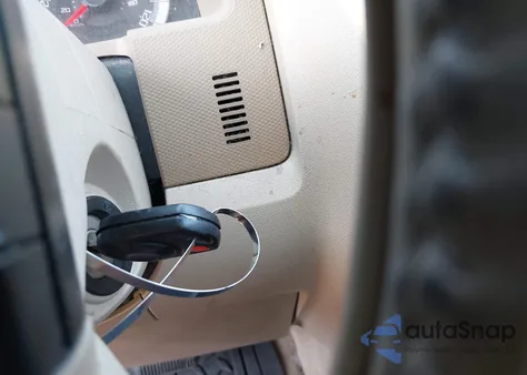 2009 Ford Escape Xlt z USA, uszkodzony, nr VIN 1FMCU93G09KC50480